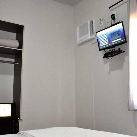 לונדרינה Hotel Cacula מראה חיצוני תמונה